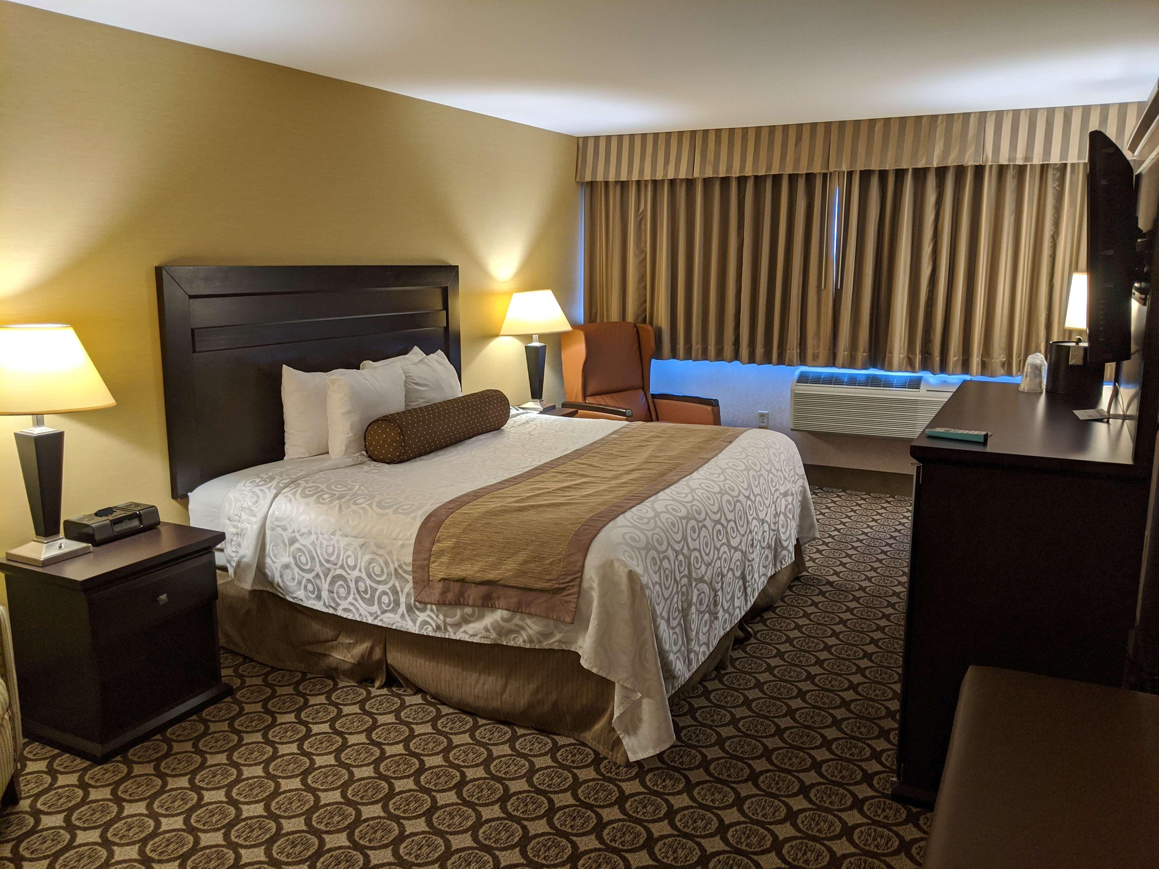 Best Western Plus Inntowner ماديسون المظهر الخارجي الصورة