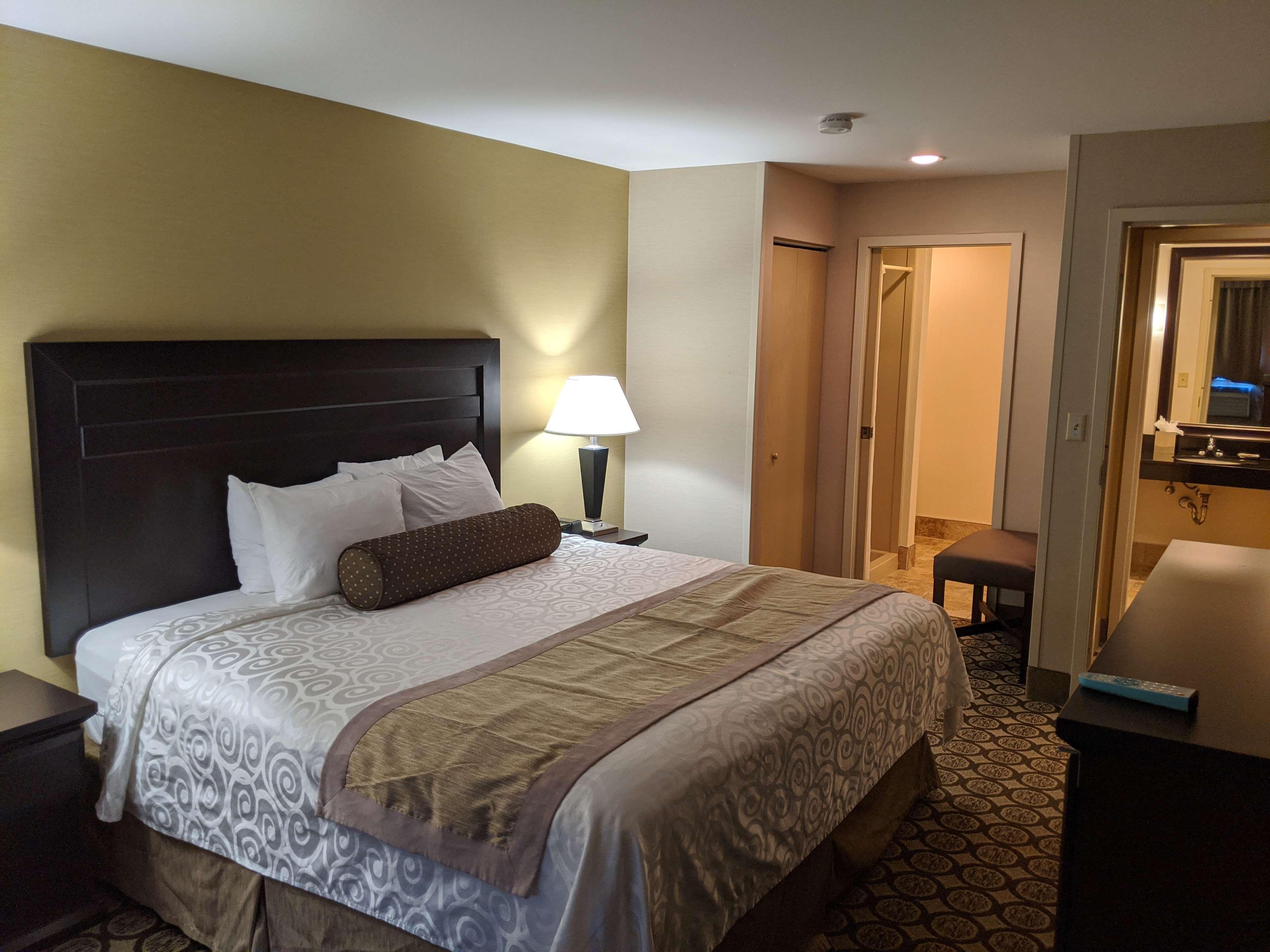 Best Western Plus Inntowner ماديسون المظهر الخارجي الصورة