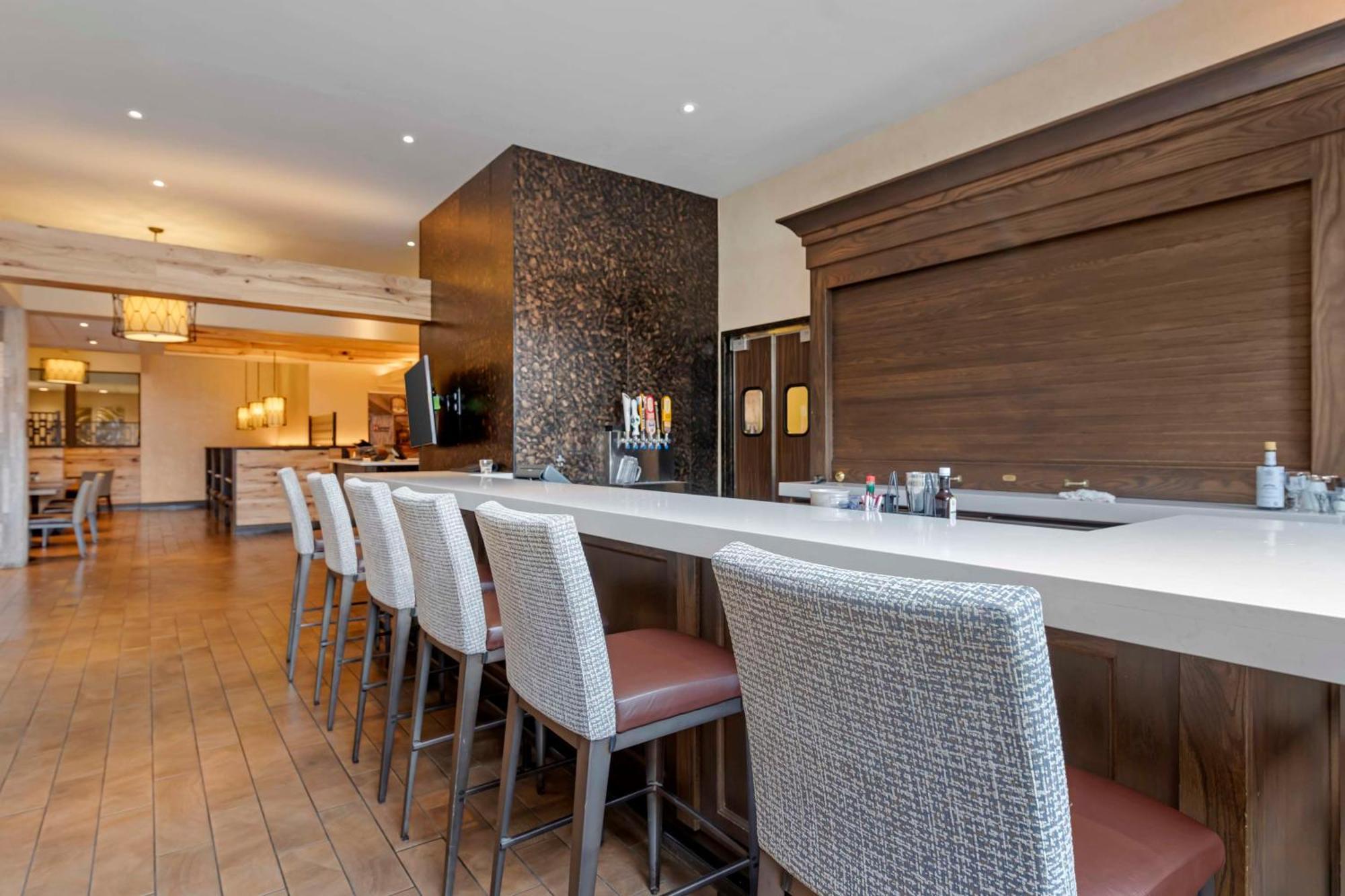 Best Western Plus Inntowner ماديسون المظهر الخارجي الصورة