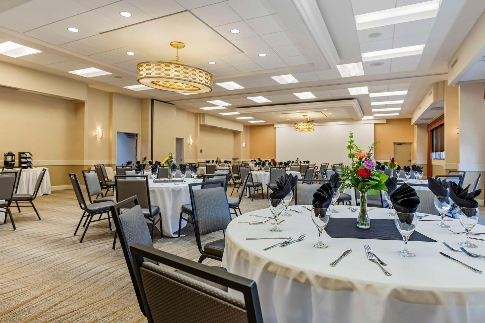 Best Western Plus Inntowner ماديسون المظهر الخارجي الصورة