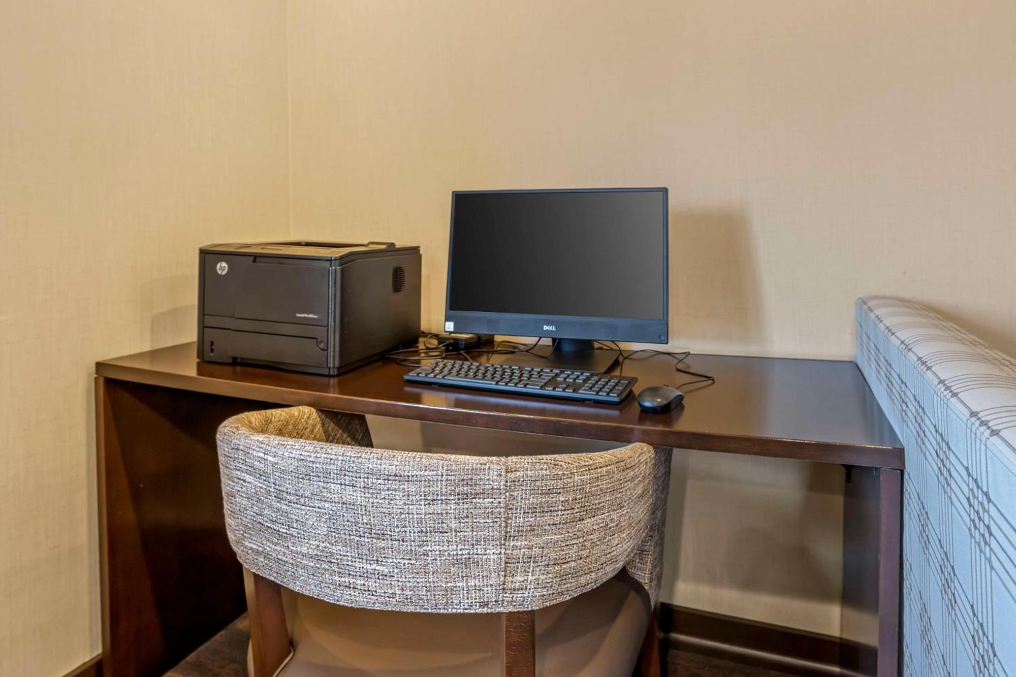 Best Western Plus Inntowner ماديسون المظهر الخارجي الصورة